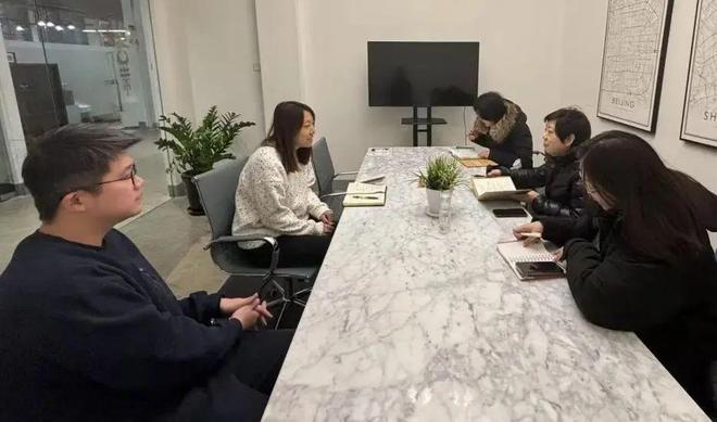 zoty中欧官方网站白领“吐槽”楼下油烟味成果……这波处理成绩的操纵太秀了！丨营(图2)